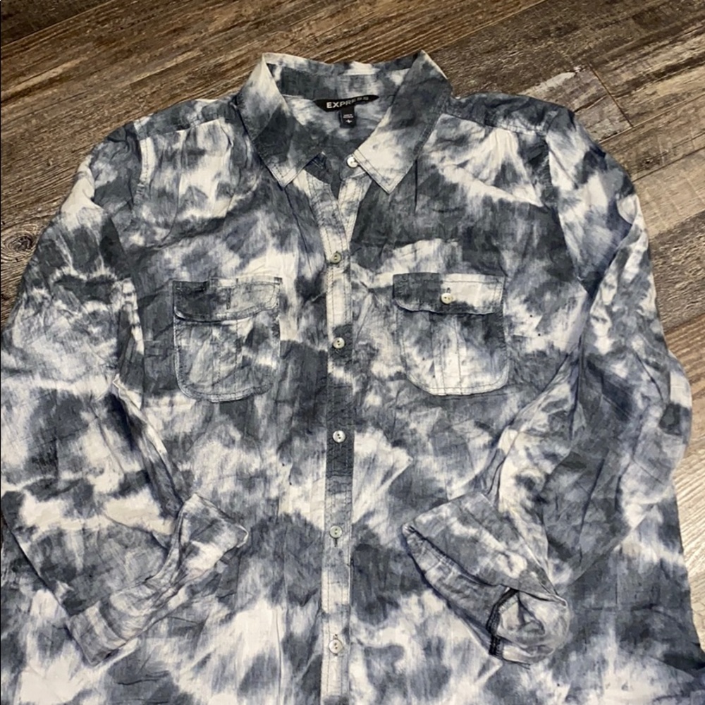 Express Top - Picture 2 of 3